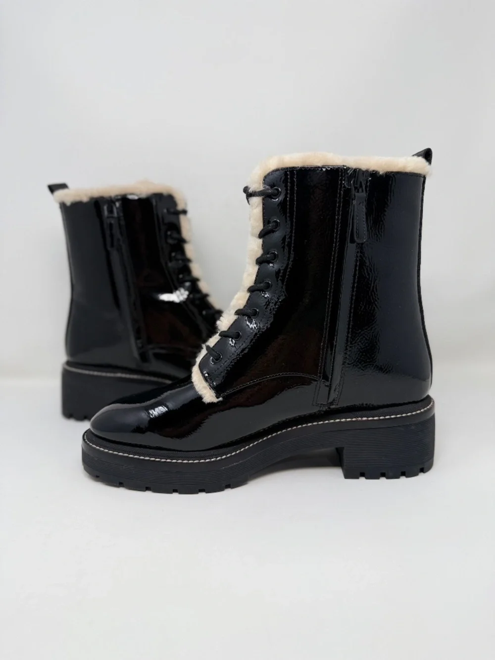 New Tory Burch Miller Lug Sole Shearling Bootie Black Sz 9.5